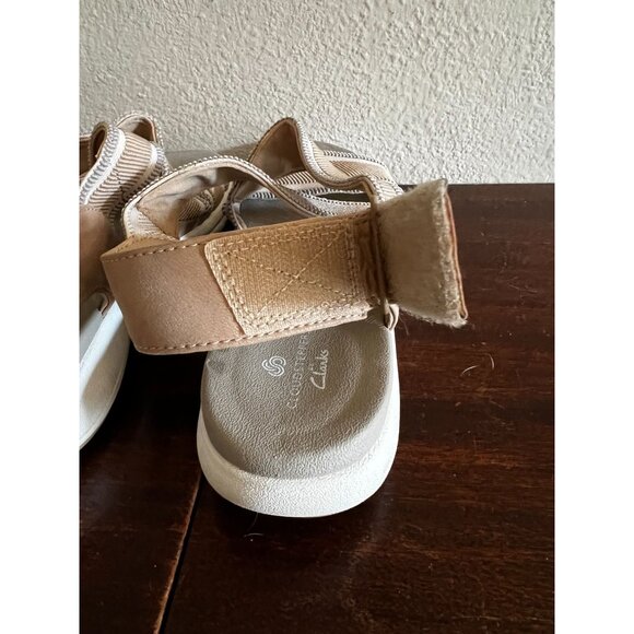 Clarks Cloudsteppers Arla Stroll Sandals Womens Casual Sz 5.5W Beige Slingback H - Picture 3 of 10